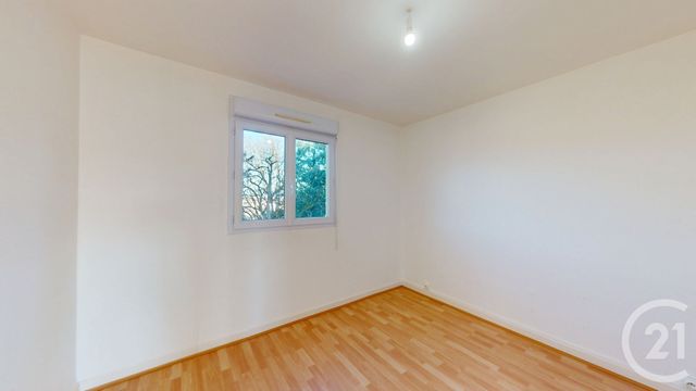 Appartement à louer - 4 pièces - 71.16 m2 - DOLE - 39 - FRANCHE-COMTE - Century 21 Avenir Immobilier