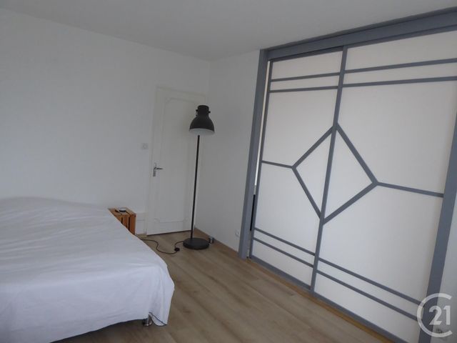 Appartement F3 à louer - 3 pièces - 64.32 m2 - DOLE - 39 - FRANCHE-COMTE - Century 21 Avenir Immobilier