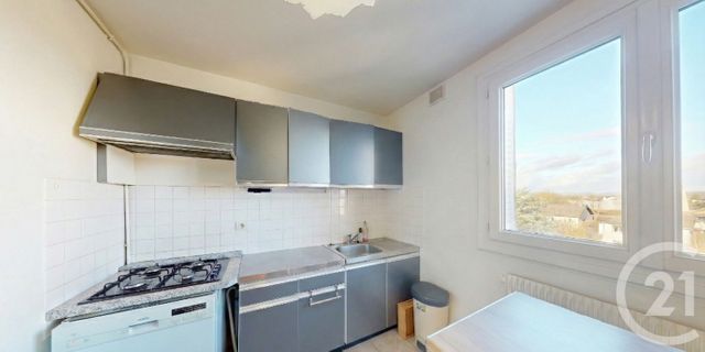 Appartement F3 à louer - 3 pièces - 64.32 m2 - DOLE - 39 - FRANCHE-COMTE - Century 21 Avenir Immobilier