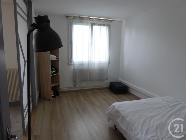 Appartement F3 à louer - 3 pièces - 64.32 m2 - DOLE - 39 - FRANCHE-COMTE - Century 21 Avenir Immobilier