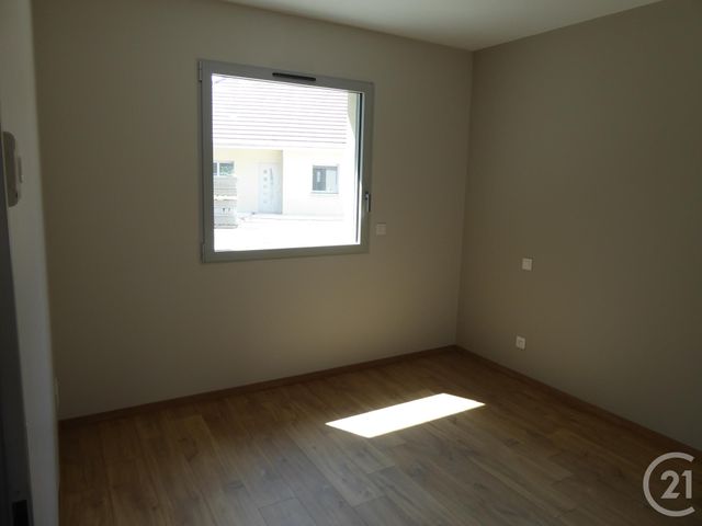 maison à louer - 5 pièces - 90.01 m2 - DOLE - 39 - FRANCHE-COMTE - Century 21 Avenir Immobilier