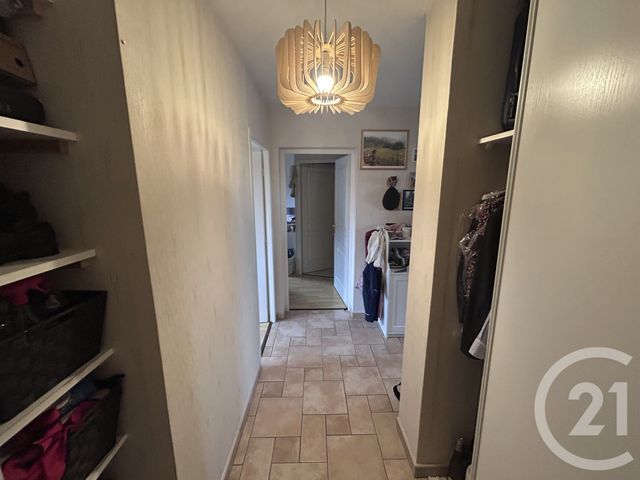 Appartement F4 à vendre - 5 pièces - 98.54 m2 - DOLE - 39 - FRANCHE-COMTE - Century 21 Avenir Immobilier