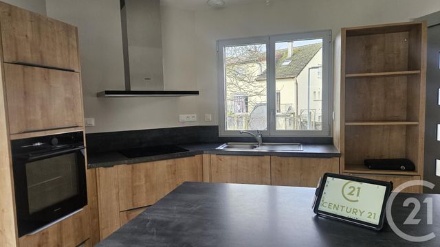 maison à louer - 5 pièces - 89.17 m2 - DOLE - 39 - FRANCHE-COMTE - Century 21 Avenir Immobilier