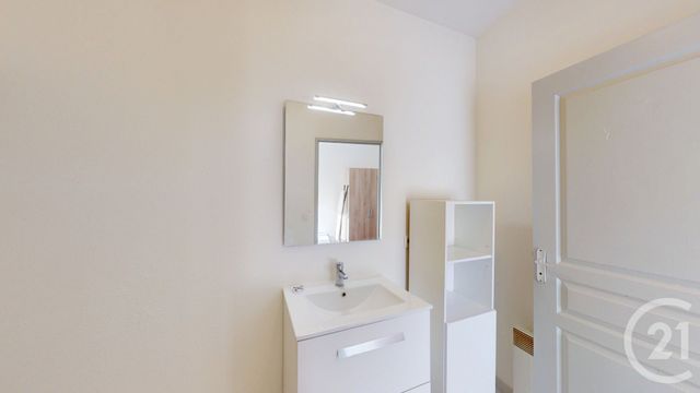 Appartement Studio à louer - 1 pièce - 18.41 m2 - DOLE - 39 - FRANCHE-COMTE - Century 21 Avenir Immobilier