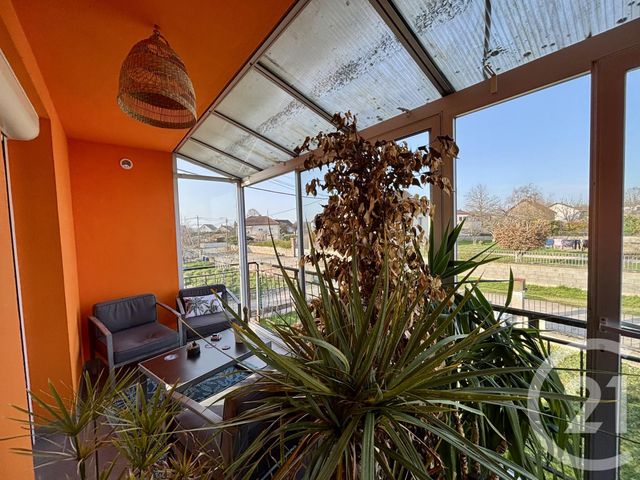 Appartement F3 à louer - 3 pièces - 63.04 m2 - VILLETTE LES DOLE - 39 - FRANCHE-COMTE - Century 21 Avenir Immobilier