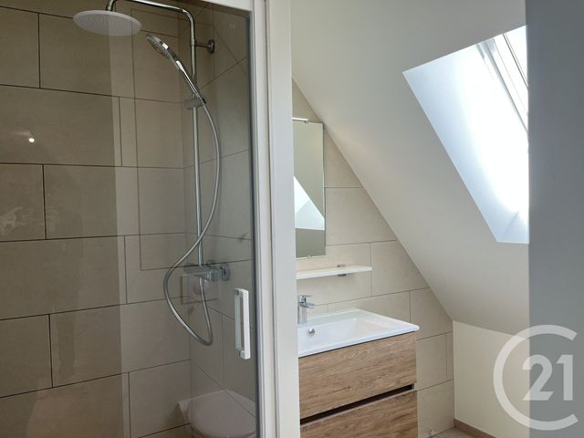 Appartement F1 à louer - 1 pièce - 22.17 m2 - DOLE - 39 - FRANCHE-COMTE - Century 21 Avenir Immobilier