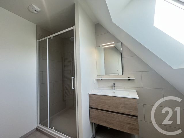 Appartement F1 à louer - 1 pièce - 22.17 m2 - DOLE - 39 - FRANCHE-COMTE - Century 21 Avenir Immobilier