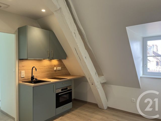 Appartement F1 à louer - 1 pièce - 22.17 m2 - DOLE - 39 - FRANCHE-COMTE - Century 21 Avenir Immobilier