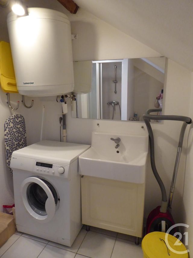 Appartement Studio à louer - 1 pièce - 20.08 m2 - DOLE - 39 - FRANCHE-COMTE - Century 21 Avenir Immobilier