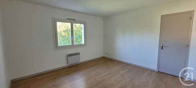 Appartement F2 à louer - 2 pièces - 81.0 m2 - MONT SOUS VAUDREY - 39 - FRANCHE-COMTE - Century 21 Avenir Immobilier