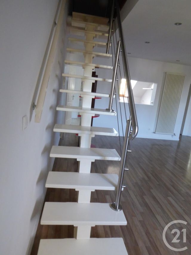 Appartement F2 bis à vendre - 3 pièces - 75.44 m2 - 39 - FRANCHE-COMTE - Century 21 Avenir Immobilier