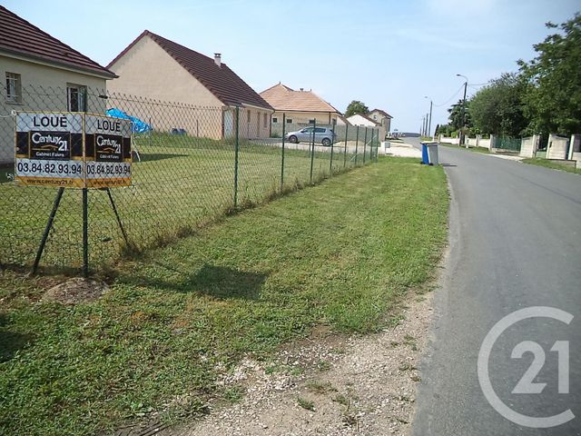 maison à louer - 7 pièces - 124.0 m2 - ST AUBIN - 39 - FRANCHE-COMTE - Century 21 Avenir Immobilier