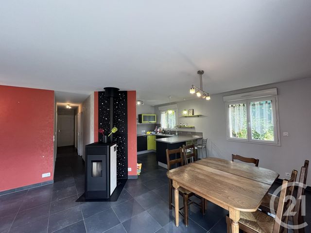maison à louer - 4 pièces - 85.76 m2 - DOLE - 39 - FRANCHE-COMTE - Century 21 Avenir Immobilier