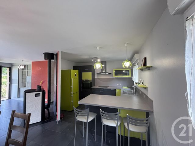 maison à louer - 4 pièces - 85.76 m2 - DOLE - 39 - FRANCHE-COMTE - Century 21 Avenir Immobilier