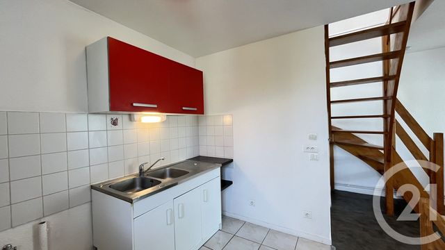 Appartement F2 bis à louer - 3 pièces - 34.9 m2 - DOLE - 39 - FRANCHE-COMTE - Century 21 Avenir Immobilier