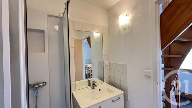 Appartement F2 bis à louer - 3 pièces - 34.9 m2 - DOLE - 39 - FRANCHE-COMTE - Century 21 Avenir Immobilier