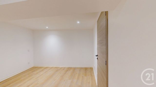 Appartement F3 à louer - 3 pièces - 79.0 m2 - DOLE - 39 - FRANCHE-COMTE - Century 21 Avenir Immobilier