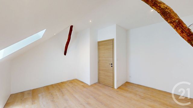 Appartement F3 à louer - 3 pièces - 79.0 m2 - DOLE - 39 - FRANCHE-COMTE - Century 21 Avenir Immobilier