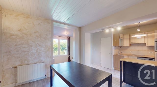 maison à louer - 4 pièces - 78.8 m2 - TAVAUX - 39 - FRANCHE-COMTE - Century 21 Avenir Immobilier