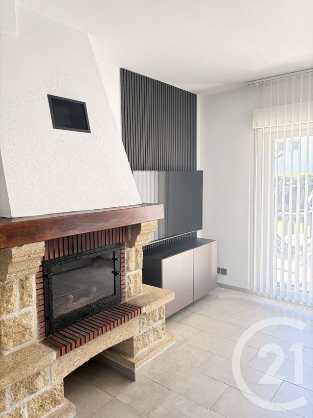 maison à vendre - 5 pièces - 157.11 m2 - DOLE - 39 - FRANCHE-COMTE - Century 21 Avenir Immobilier