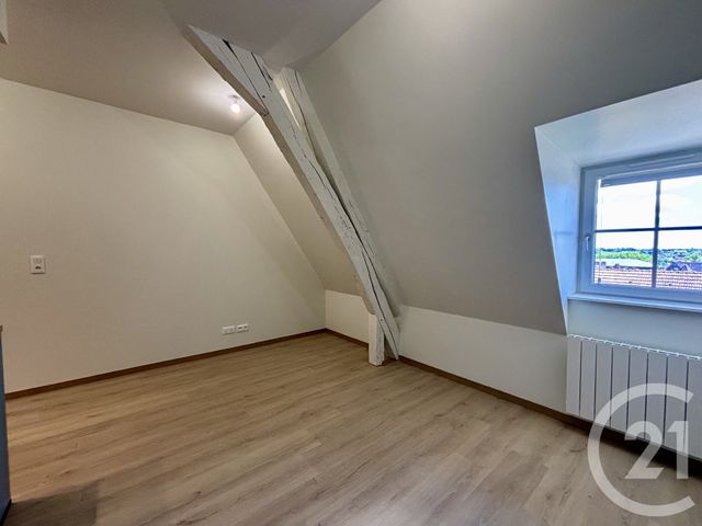 Appartement F1 à louer - 1 pièce - 18.4 m2 - DOLE - 39 - FRANCHE-COMTE - Century 21 Avenir Immobilier