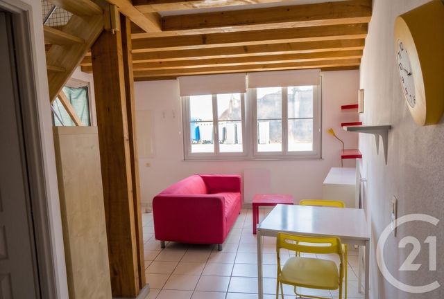 Appartement F2 bis à louer - 2 pièces - 31.6 m2 - DOLE - 39 - FRANCHE-COMTE - Century 21 Avenir Immobilier
