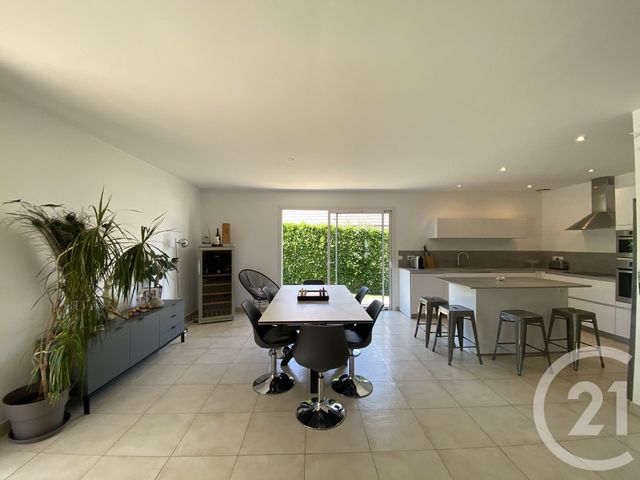 maison à vendre - 5 pièces - 117.0 m2 - DOLE - 39 - FRANCHE-COMTE - Century 21 Avenir Immobilier