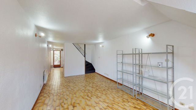 Appartement F3 à louer - 3 pièces - 50.0 m2 - DOLE - 39 - FRANCHE-COMTE - Century 21 Avenir Immobilier