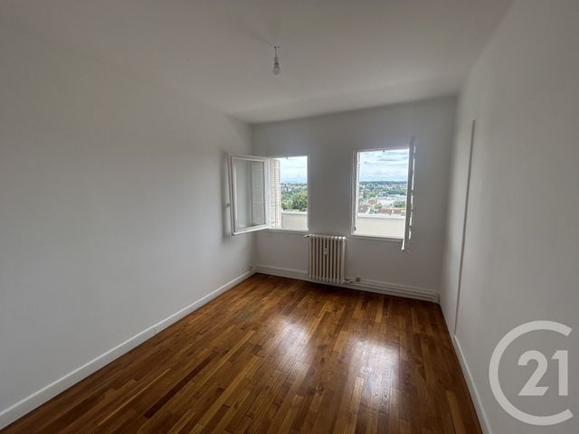 Appartement T4 à vendre - 4 pièces - 76.39 m2 - DOLE - 39 - FRANCHE-COMTE - Century 21 Avenir Immobilier