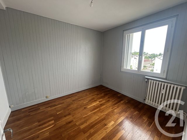 Appartement T4 à vendre - 4 pièces - 76.39 m2 - DOLE - 39 - FRANCHE-COMTE - Century 21 Avenir Immobilier