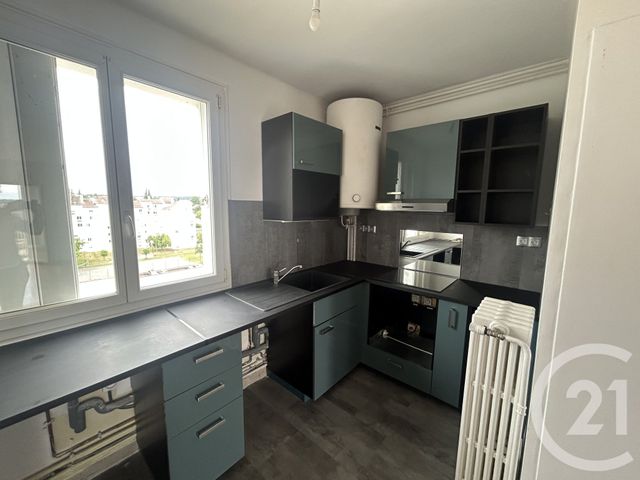Appartement T4 à vendre - 4 pièces - 76.39 m2 - DOLE - 39 - FRANCHE-COMTE - Century 21 Avenir Immobilier