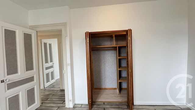 Appartement F5 à louer - 5 pièces - 78.43 m2 - DOLE - 39 - FRANCHE-COMTE - Century 21 Avenir Immobilier