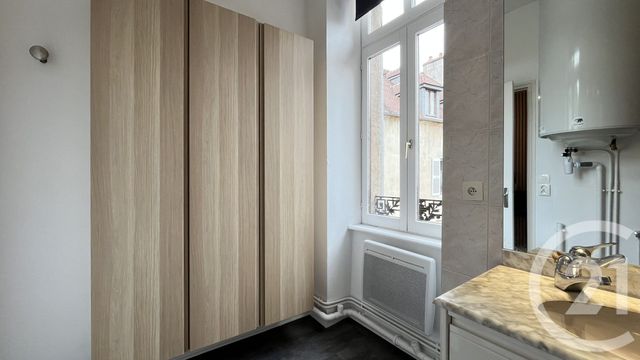 Appartement F5 à louer - 5 pièces - 78.43 m2 - DOLE - 39 - FRANCHE-COMTE - Century 21 Avenir Immobilier