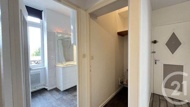 Appartement F5 à louer - 5 pièces - 78.43 m2 - DOLE - 39 - FRANCHE-COMTE - Century 21 Avenir Immobilier