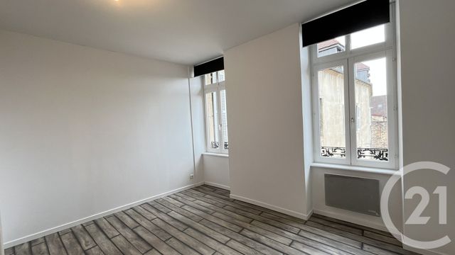 Appartement F5 à louer - 5 pièces - 78.43 m2 - DOLE - 39 - FRANCHE-COMTE - Century 21 Avenir Immobilier