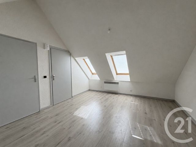 Appartement F2 à louer - 2 pièces - 39.45 m2 - DOLE - 39 - FRANCHE-COMTE - Century 21 Avenir Immobilier