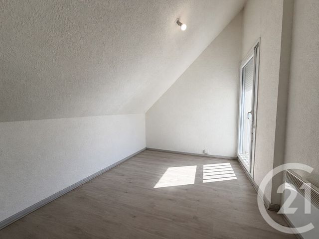 Appartement F2 à louer - 2 pièces - 39.45 m2 - DOLE - 39 - FRANCHE-COMTE - Century 21 Avenir Immobilier