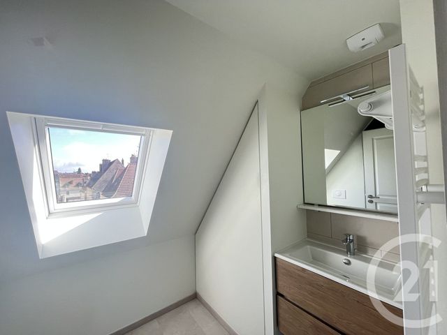 Appartement F1 à louer - 1 pièce - 18.97 m2 - DOLE - 39 - FRANCHE-COMTE - Century 21 Avenir Immobilier