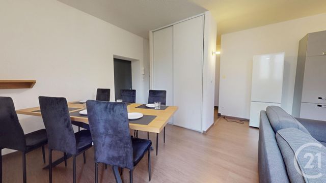 Appartement F2 à louer - 2 pièces - 47.0 m2 - DOLE - 39 - FRANCHE-COMTE - Century 21 Avenir Immobilier