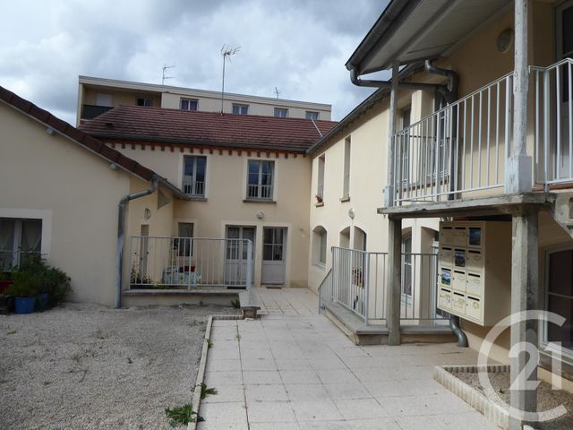 Appartement T2 à vendre - 2 pièces - 27.0 m2 - DOLE - 39 - FRANCHE-COMTE - Century 21 Avenir Immobilier