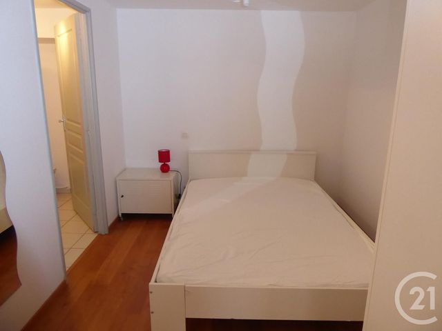 Appartement T1 à vendre - 1 pièce - 30.0 m2 - DOLE - 39 - FRANCHE-COMTE - Century 21 Avenir Immobilier
