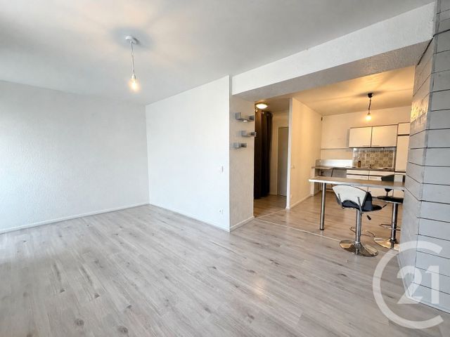 Appartement F2 Bis à louer CHAMPVANS
