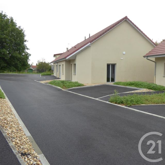 maison à louer - 5 pièces - 90.01 m2 - DOLE - 39 - FRANCHE-COMTE - Century 21 Avenir Immobilier