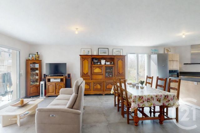 maison à louer - 5 pièces - 90.01 m2 - DOLE - 39 - FRANCHE-COMTE - Century 21 Avenir Immobilier