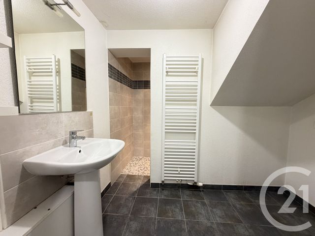 Appartement F2 à louer - 2 pièces - 43.85 m2 - DOLE - 39 - FRANCHE-COMTE - Century 21 Avenir Immobilier