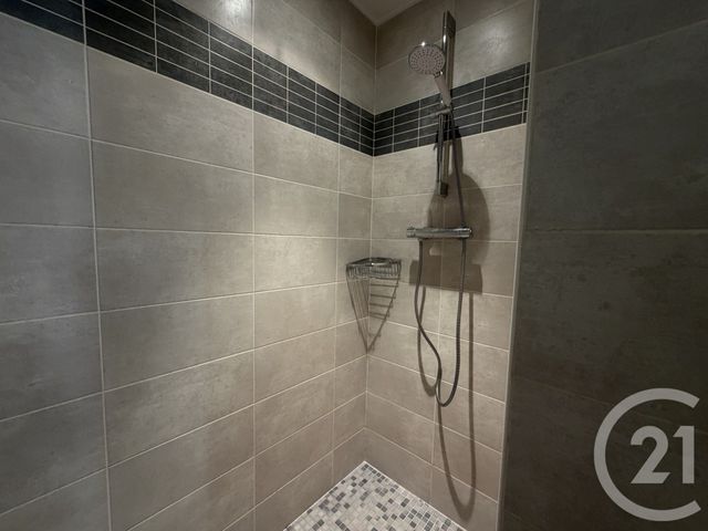 Appartement F2 à louer - 2 pièces - 43.85 m2 - DOLE - 39 - FRANCHE-COMTE - Century 21 Avenir Immobilier