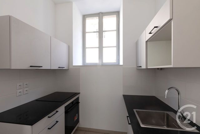 Appartement F2 à louer - 2 pièces - 44.23 m2 - DOLE - 39 - FRANCHE-COMTE - Century 21 Avenir Immobilier