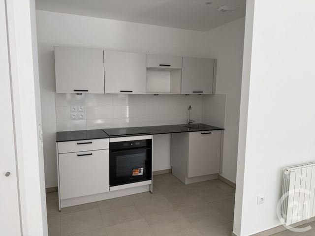 Appartement à louer - 2 pièces - 60.27 m2 - DOLE - 39 - FRANCHE-COMTE - Century 21 Avenir Immobilier