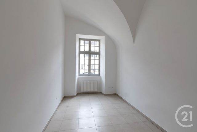 Appartement F2 à louer - 2 pièces - 61.43 m2 - DOLE - 39 - FRANCHE-COMTE - Century 21 Avenir Immobilier