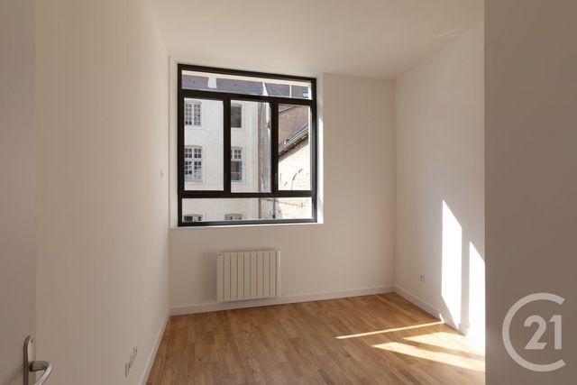 Appartement F2 à louer - 2 pièces - 47.59 m2 - DOLE - 39 - FRANCHE-COMTE - Century 21 Avenir Immobilier